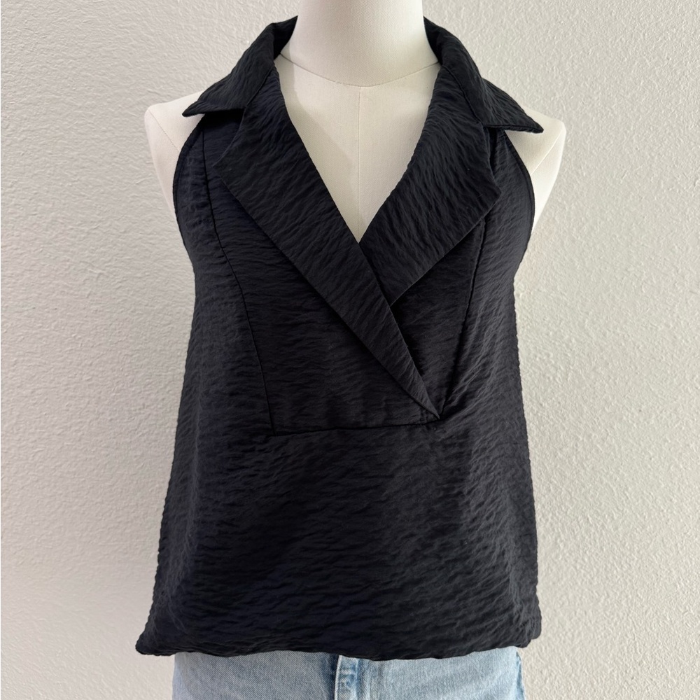 Anthropologie Black Sleeveless Collared V-Neck Halter Top